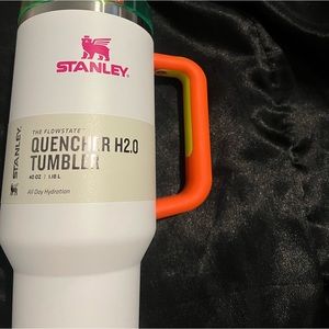 Stanley Quencher H2.0 FlowState Tumbler 40oz